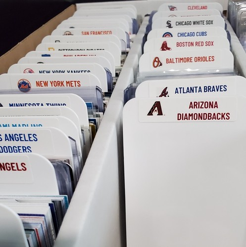 Tall sports card dividers - (30),